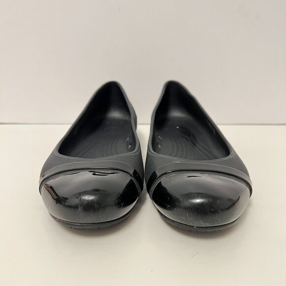 Crocs Shoes Womens 6 Black Ballet Flats Cap Toe Patent Shoes Casual Waterproof - Picture 9 of 11